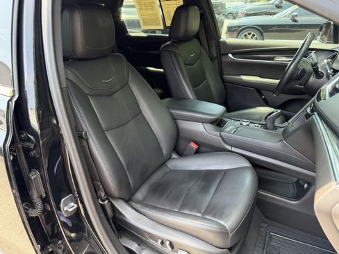 Used 2023 Cadillac XT5 Premium Luxury AWD/4WD image 34