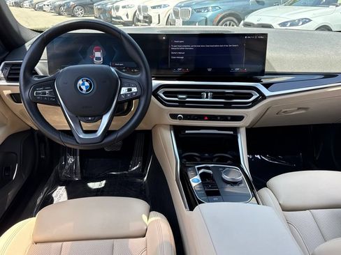 Used 2023 BMW i4 eDrive40 w/ Premium Package RWD image 31