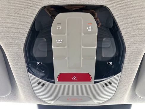 Certified 2025 Kia K4 EX FWD image 23