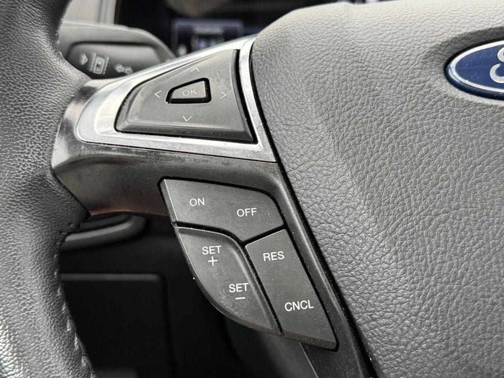 Used 2024 Ford Edge SEL w/ Convenience Package AWD/4WD image 16