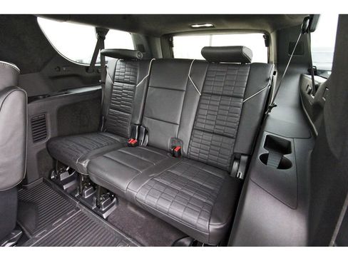 New 2026 Cadillac Escalade ESV Platinum Sport w/ LPO, ONYX Package AWD/4WD image 13