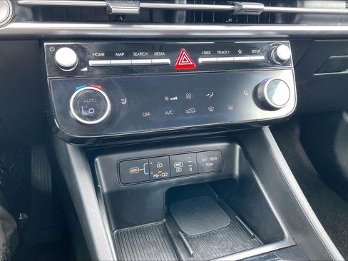 Used 2025 Hyundai Tucson SEL image 24