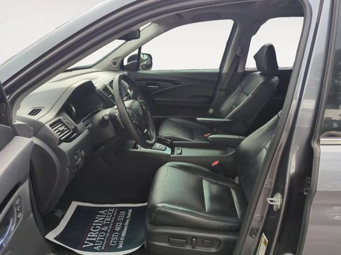Used 2016 Honda Pilot Touring image 12
