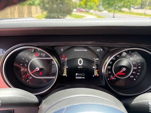 Used 2021 Jeep Wrangler Unlimited Rubicon AWD/4WD image 15