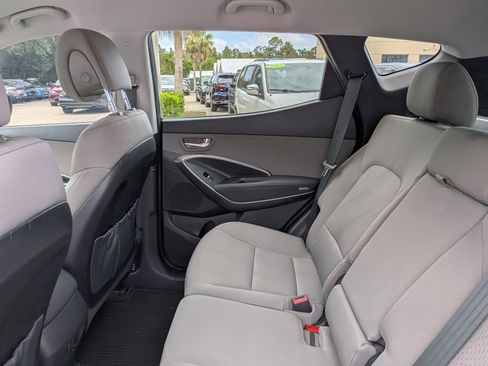 Used 2018 Hyundai Santa Fe Sport w/ 2.4L Value Package 02 FWD image 14