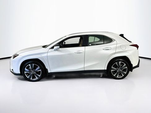 Used 2025 Lexus UX 300h FWD w/ Accessory Package (Z2) image 8