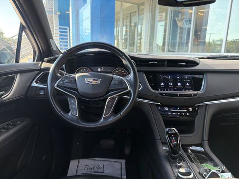 Used 2021 Cadillac XT5 Premium Luxury AWD/4WD image 19