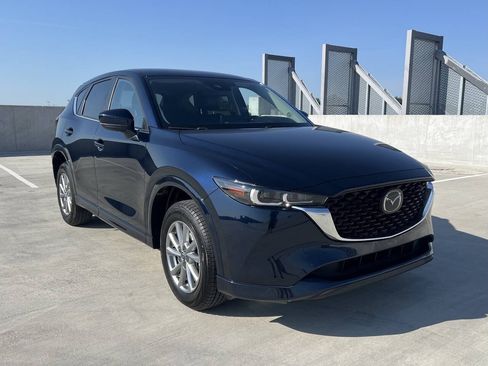 Used 2025 MAZDA CX-5 AWD 2.5 S w/ Select Package image 3