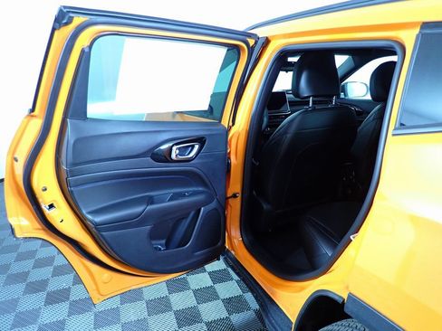 New 2026 Jeep Compass Latitude AWD/4WD image 25