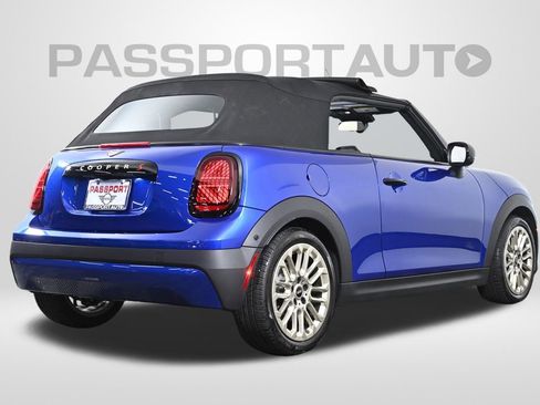 Certified 2025 MINI Cooper S image 13