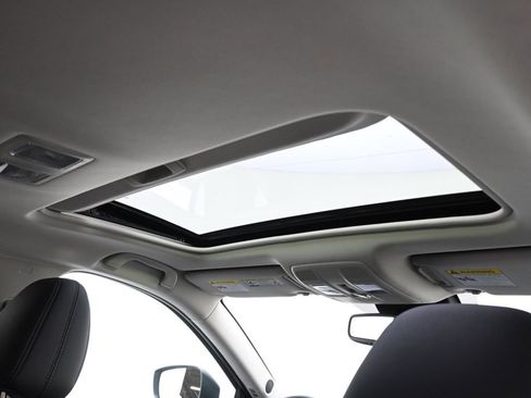 Used 2025 MAZDA CX-5 Carbon Edition image 17