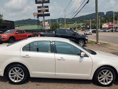 Used 2012 Ford Fusion SEL FWD image 2