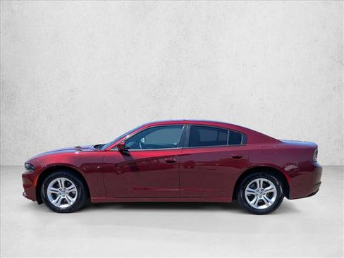 Used 2021 Dodge Charger SXT image 9