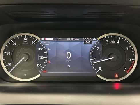 Used 2023 Land Rover Discovery Sport SE image 21