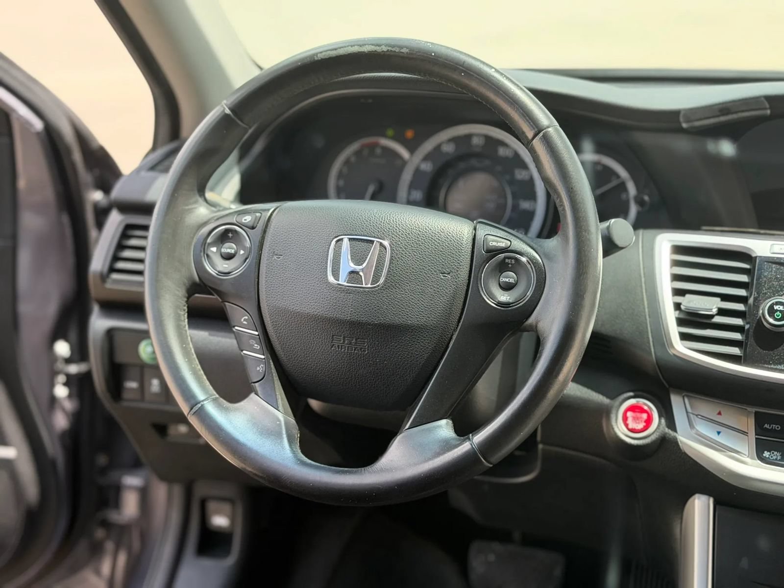 Used 2015 Honda Accord EX-L image 26