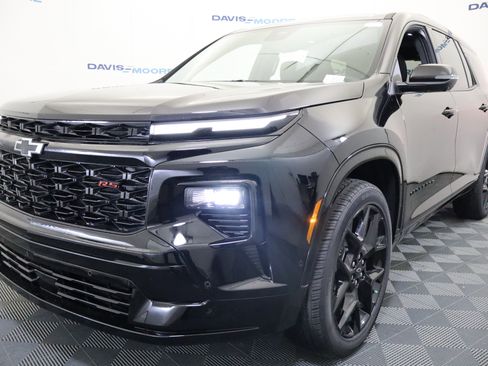 New 2026 Chevrolet Traverse RS image 11