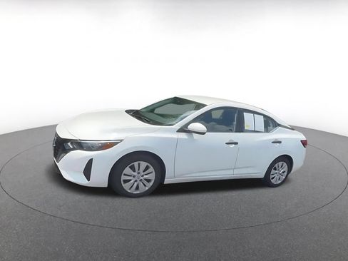 Used 2025 Nissan Sentra S FWD image 8