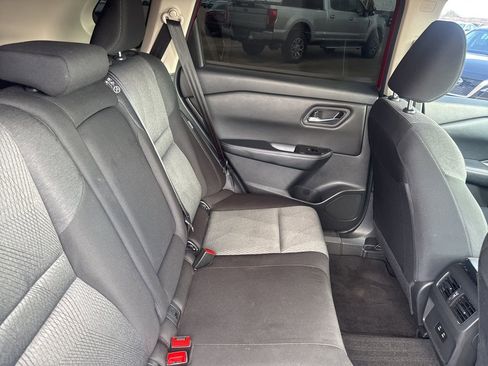 Certified 2024 Nissan Rogue SV image 30