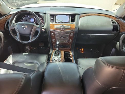 Used 2019 Nissan Armada Platinum w/ Captain's Chairs Package RWD image 10