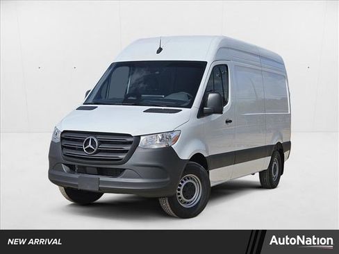 Used 2025 Mercedes-Benz Sprinter 2500 image 1