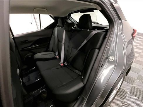 New 2025 Nissan Kicks Play S image 10