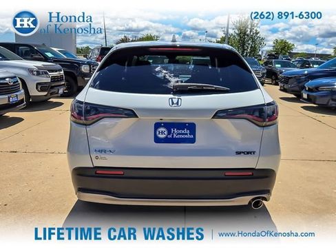 Used 2024 Honda HR-V Sport image 4