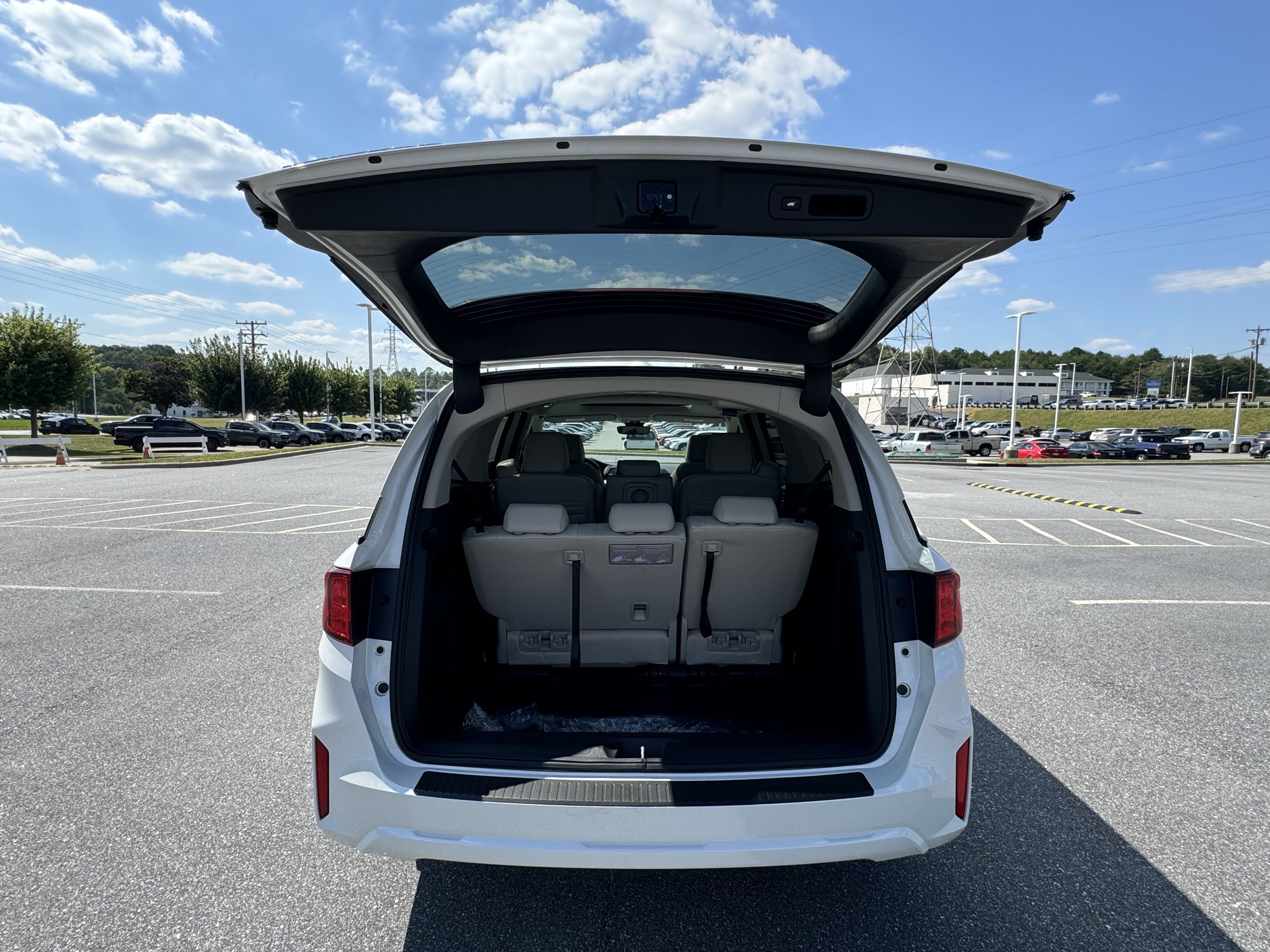 New 2027 Honda Odyssey EX-L image 32