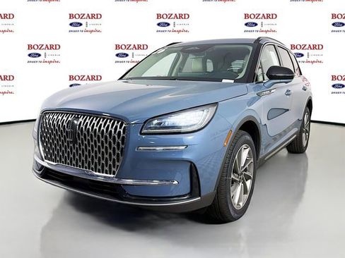 New 2026 Lincoln Corsair Premiere image 3