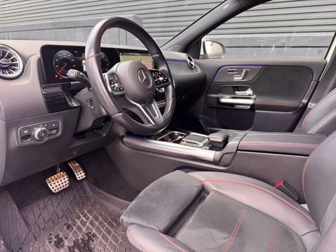 Used 2023 Mercedes-Benz GLA 250 4MATIC image 5