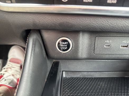 Used 2022 Nissan Rogue SL w/ SL Premium Package image 33