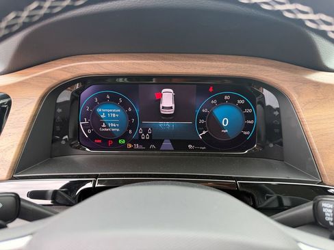 New 2026 Volkswagen Atlas SE AWD/4WD image 16