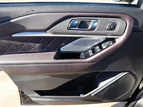 New 2026 Ford Explorer Platinum w/ LUX Leather Package image 18