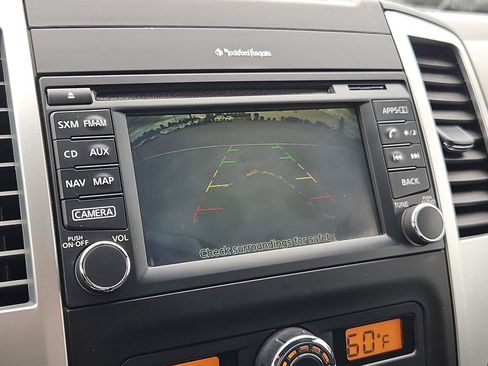 Used 2018 Nissan Frontier PRO-4X AWD/4WD image 19
