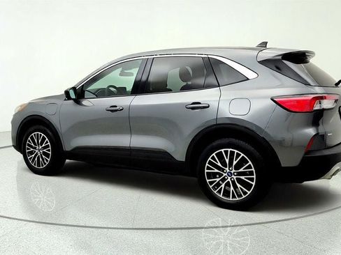 Used 2022 Ford Escape SE FWD image 7