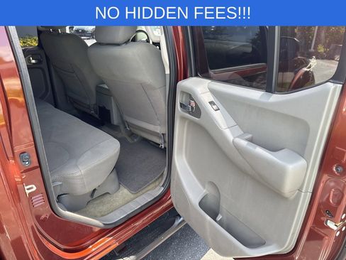 Used 2016 Nissan Frontier SV w/ SV Value Truck Package RWD image 32