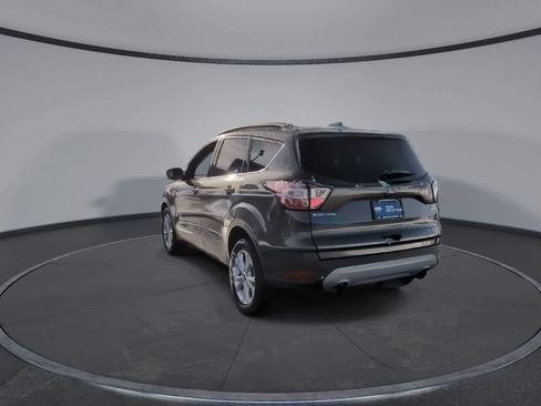 Used 2018 Ford Escape SE image 7