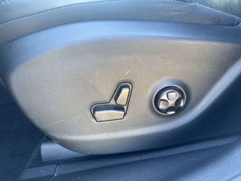 Certified 2019 Jeep Cherokee Limited image 15