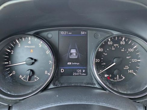 Used 2020 Nissan Rogue S FWD image 11
