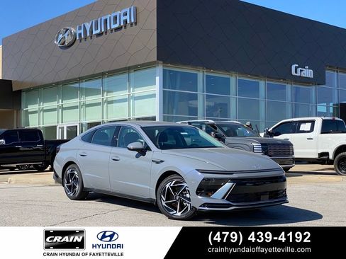 New 2026 Hyundai Sonata SEL FWD image 1