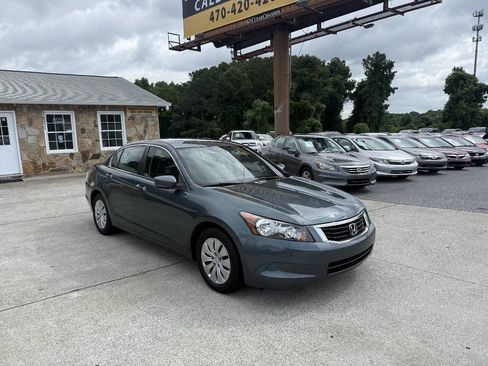Used 2010 Honda Accord LX image 9