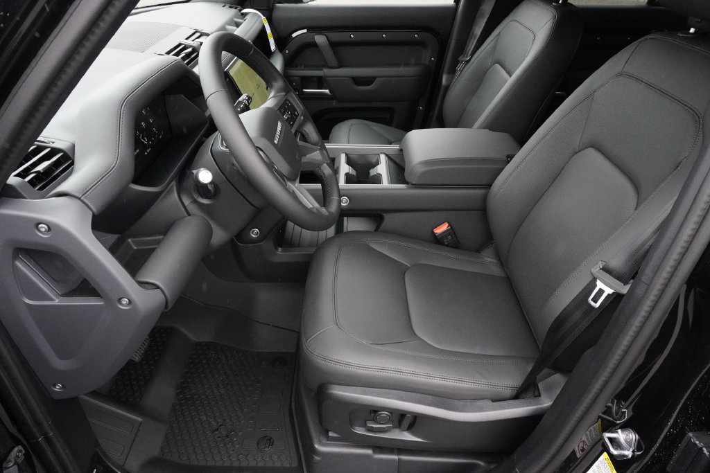 New 2026 Land Rover Defender 110 X-Dynamic SE AWD/4WD image 19