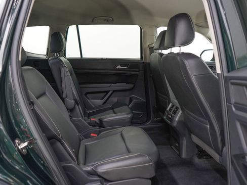 Used 2021 Volkswagen Atlas SE w/ Towing Package AWD/4WD image 12