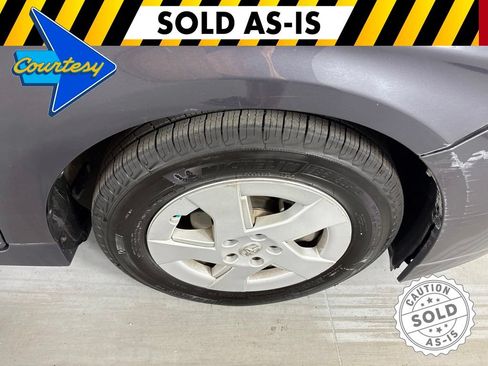 Used 2011 Toyota Prius Four w/ Solar Roof Pkg FWD image 11