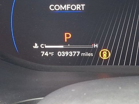 Used 2023 Acura MDX SH-AWD w/ Technology Package image 22