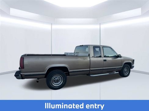 Used 1996 Chevrolet Silverado 2500 2WD Extended Cab image 16