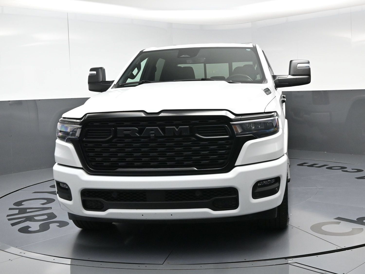 Used 2025 RAM 1500 Big Horn AWD/4WD image 5
