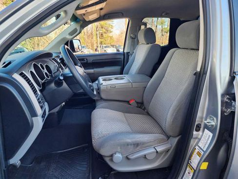 Used 2013 Toyota Tundra 4x4 Double Cab w/ Tow Pkg image 13