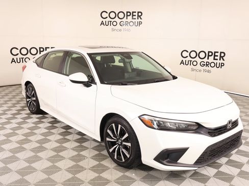 Used 2022 Honda Civic EX image 1