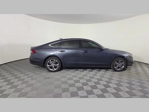 Used 2024 Honda Accord EX image 37