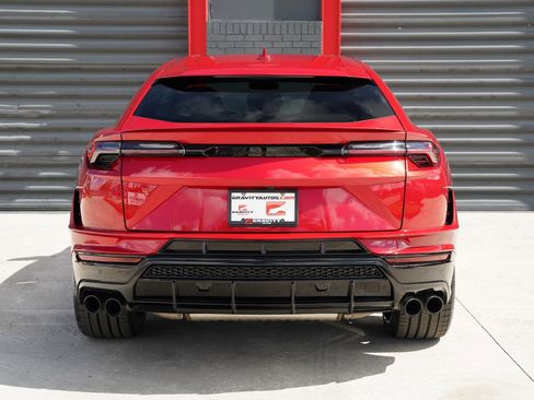 Used 2023 Lamborghini Urus S image 6